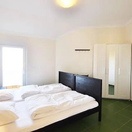 Lägenhet Casa Baleia - E Piscina - 10 Pessoas